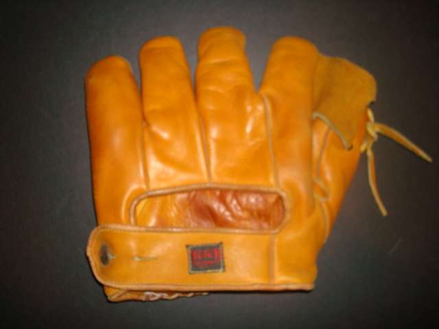 Billy Myers Hutch WM Rainey Web Back