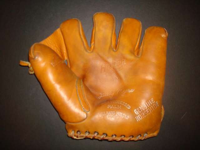 Billy Myers Hutch WM Rainey Web Front