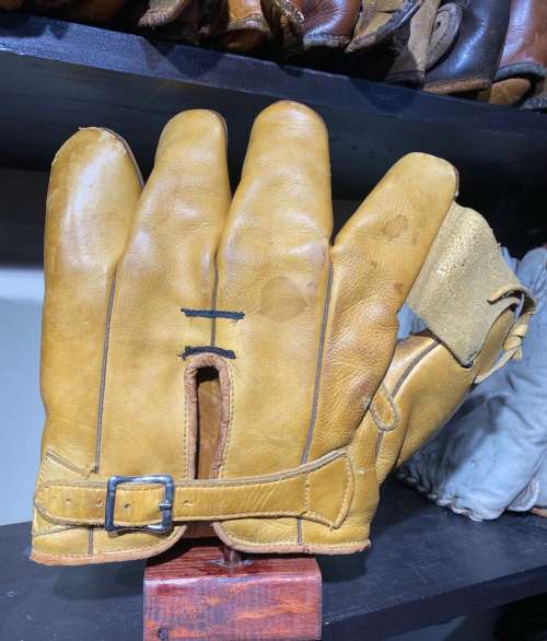 Curt Davis Hutch Rainey Trap Web Back