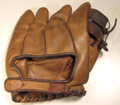 Dizzy Dean Spalding With Rainey Trap Web Back