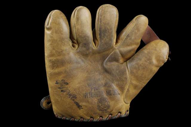 Lefty Grove Reach Professional Pitchers Model Front