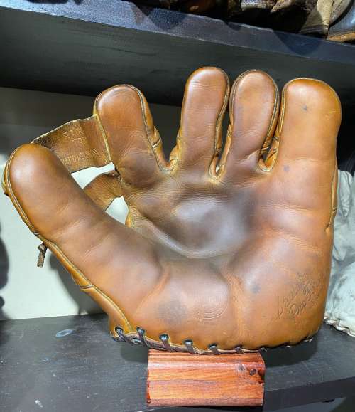 Spalding Pro Form Dual Rainey Trap Web Front