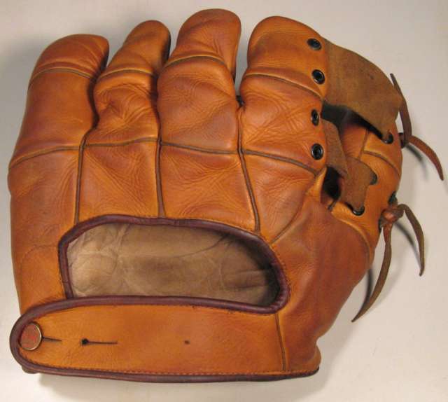 Spalding Pro Form With Rainey Trap Web Back