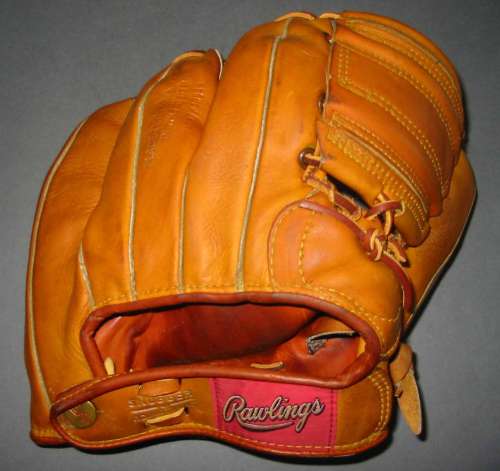 Hank Bauer Rawlings PM5 Back