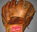 View the image: Stan Musial Rawlings TG12 Back