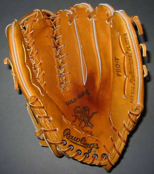 Rawlings Heart of the Hide Pro-T Front