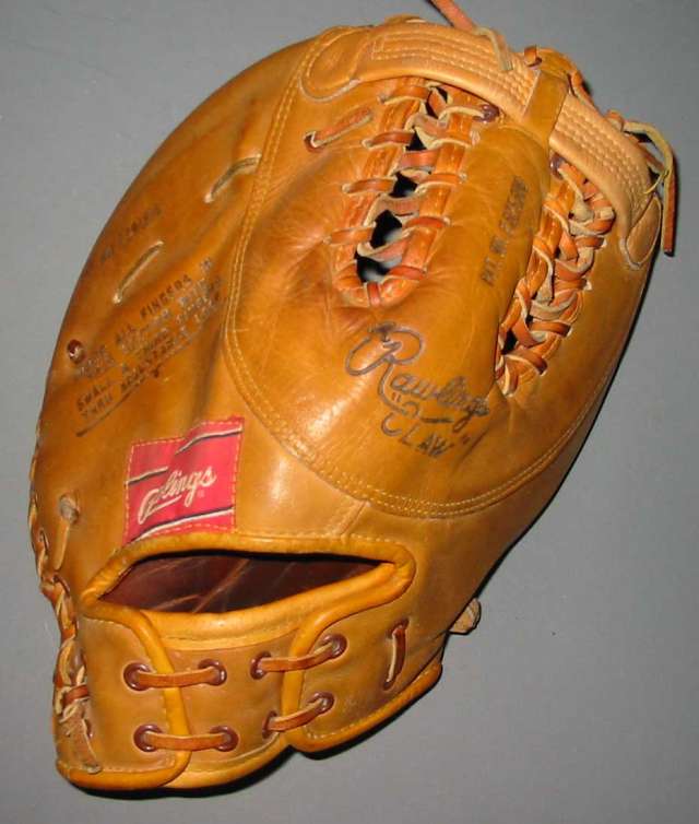 Whitey Lockman Rawlings TM60 Back