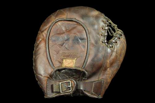 George Sisler Rawlings Basemitt Back