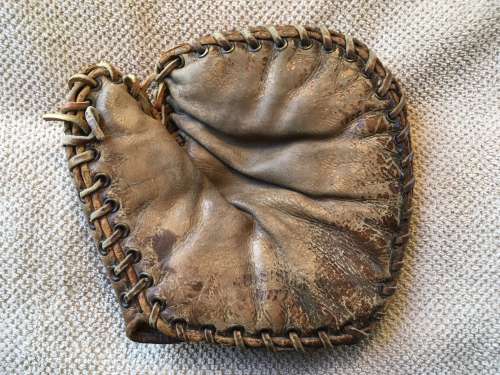 George Sisler Rawlings Basemitt Front 1