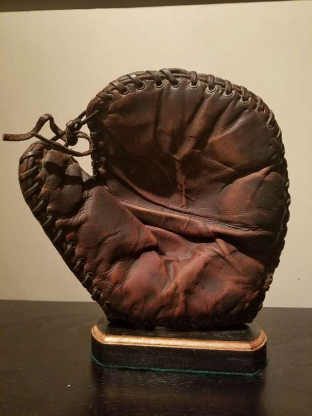 George Sisler Rawlings Basemitt Front