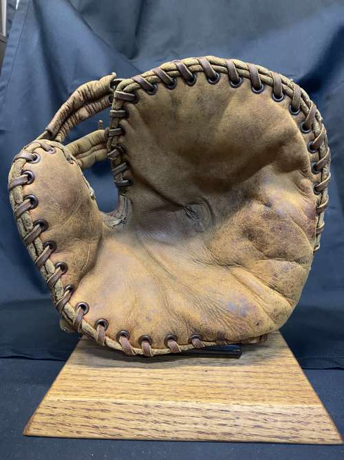 George Sisler Rawlings Front
