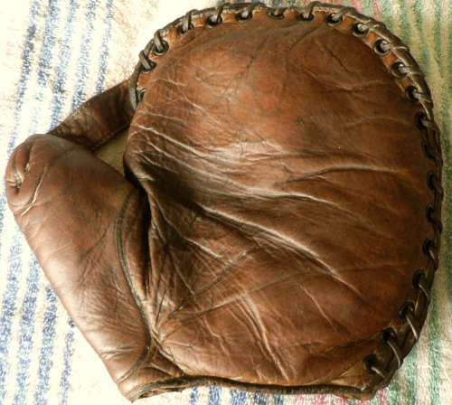 Jim Bottomley Rawlings Basemitt Front