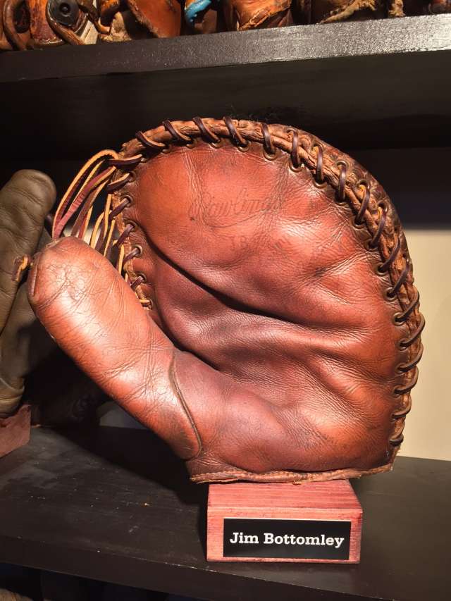 Jim Bottomley Rawlings JB Basemitt Front