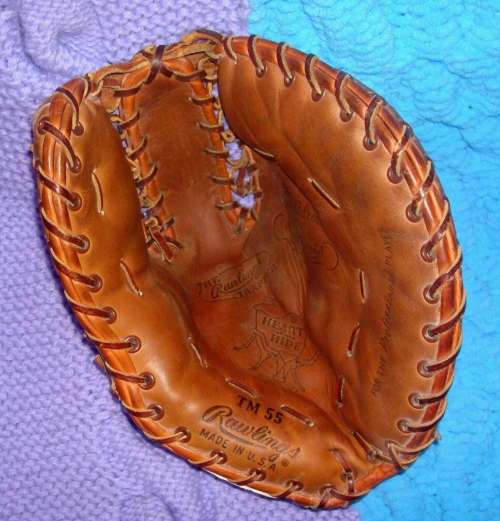 Joe Adcock Rawlings TM55 Basemitt Front