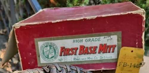 Rawlings FB-145 Basemitt Box