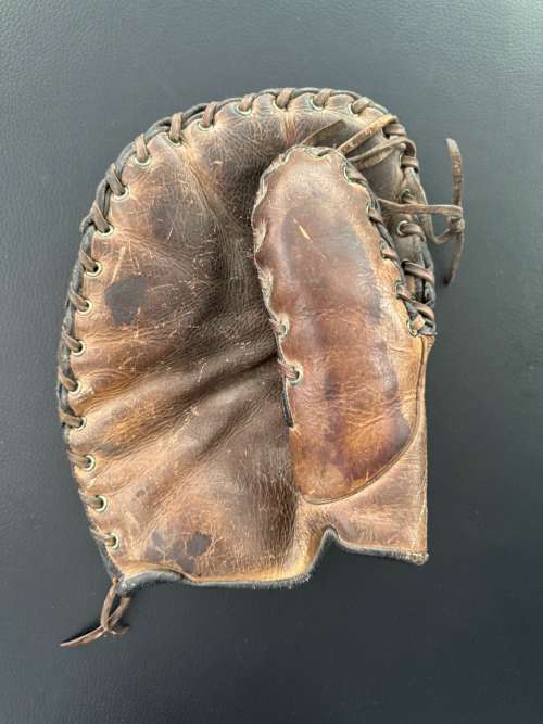 Reach Basemitt Front