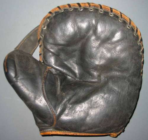 Rawlings 1 Inch Web Basemitt Front