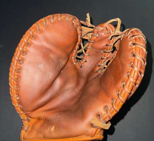 Stan Musial Rawlings TM65 Front