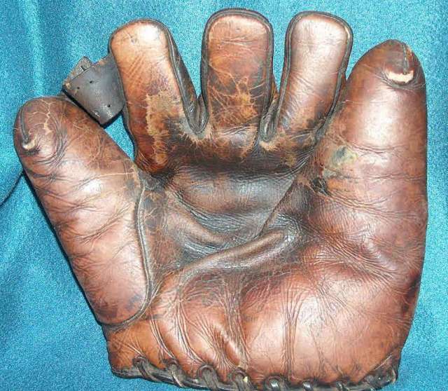 Billy Southworth Rawlings Front