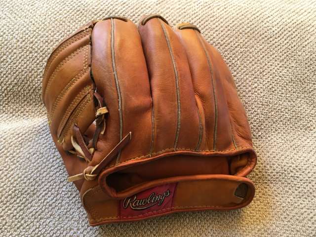 Bobby Avila Rawlings G250 Back