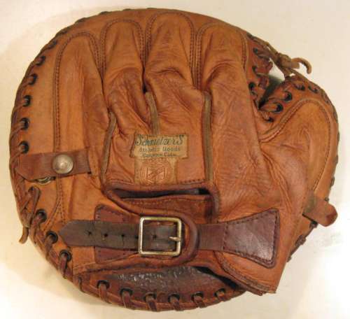 Cy Perkins Rawlings HL Catchers Mitt Back