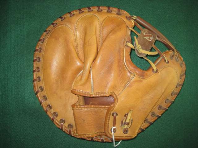 Don Williams Rawlings TJ545 Back