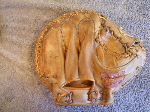 Tim McCarver Rawlings MJ57 Back