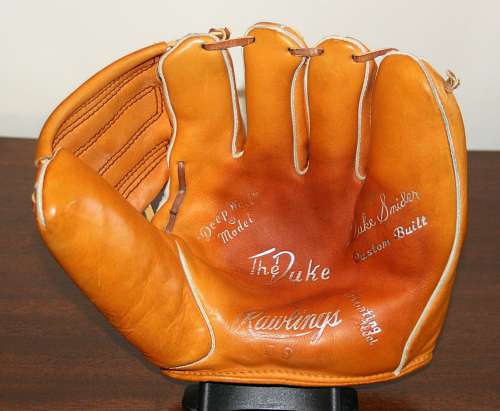 Duke Snider Rawlings DS Front