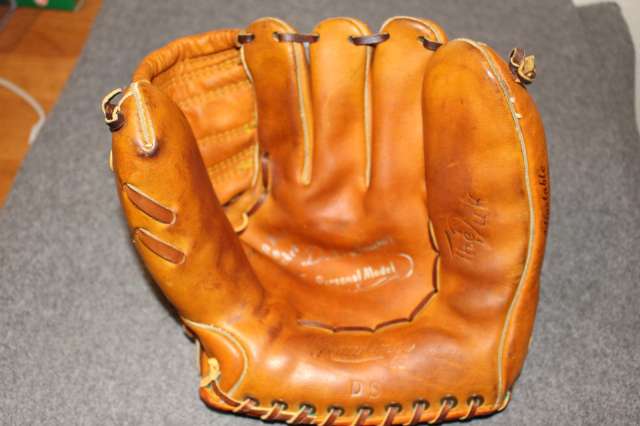 Duke Snider Rawlings DS Front