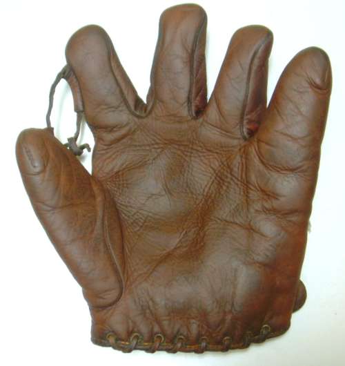 Duster Mails Rawlings G80 Front