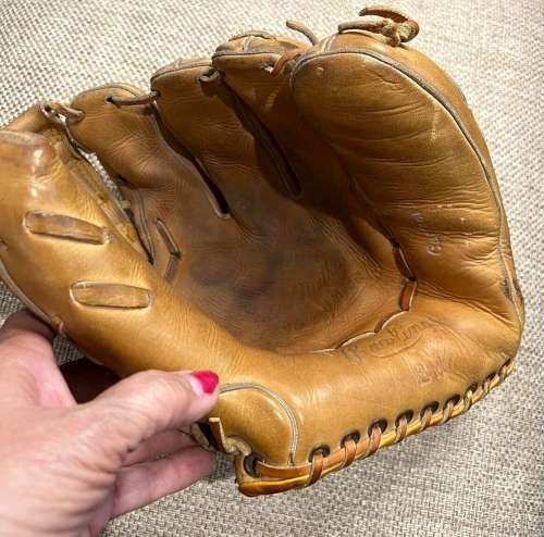 Eddie Mathews Rawlings EM Personal Model Front