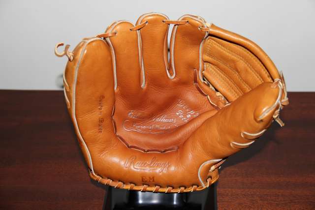 Eddie Mathews Rawlings EM Personal Model Front
