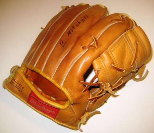 Eddie Mathews Rawlings EM Heart of the Hide Back