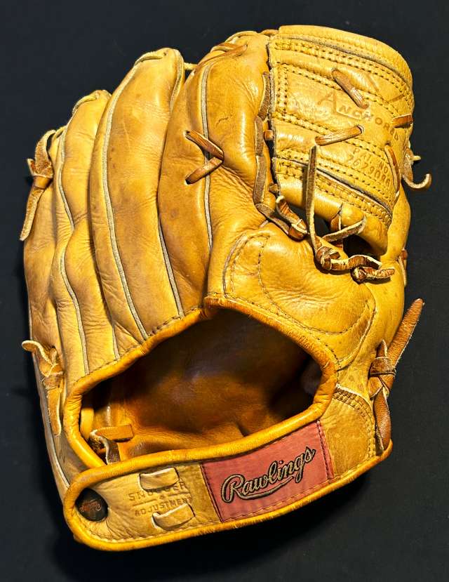 Harvey Haddix Rawlings HH Back