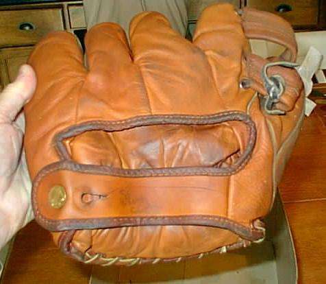 Hig Higbe Rawlings G350 Back