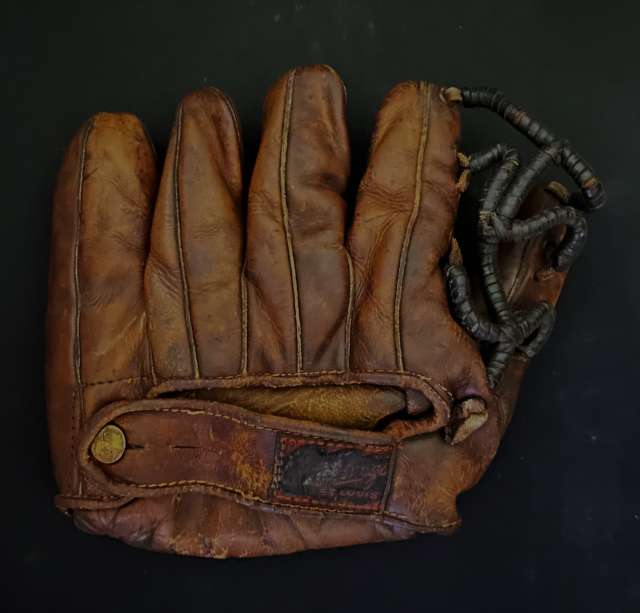 Ken Keltner Rawlings KK Rolled Lace Web Back