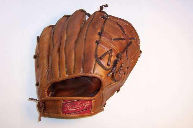 Lew Burdette Rawlings LB14 Back