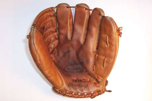 Lew Burdette Rawlings LB20 Front