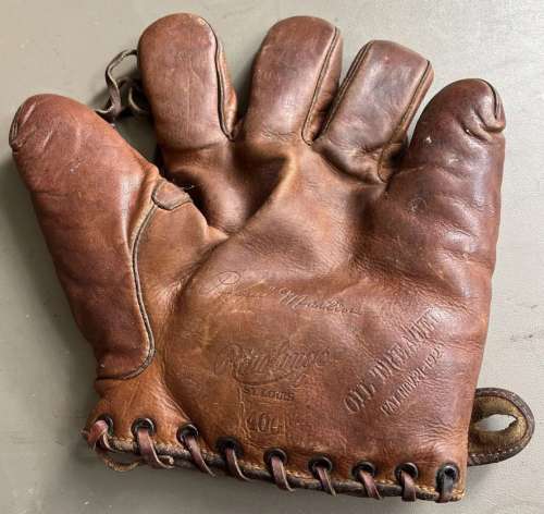 Pepper Martin Rawlings 400 Front