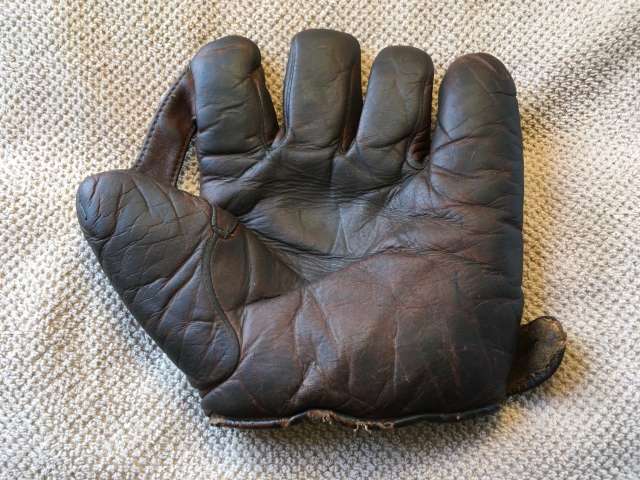 Rawlings 1 Inch Web Dark Front