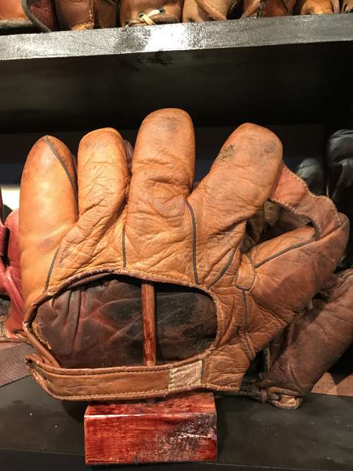 Rawlings 1 Inch Web Orange Back