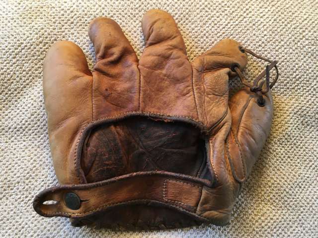 Rawlings H9 Back