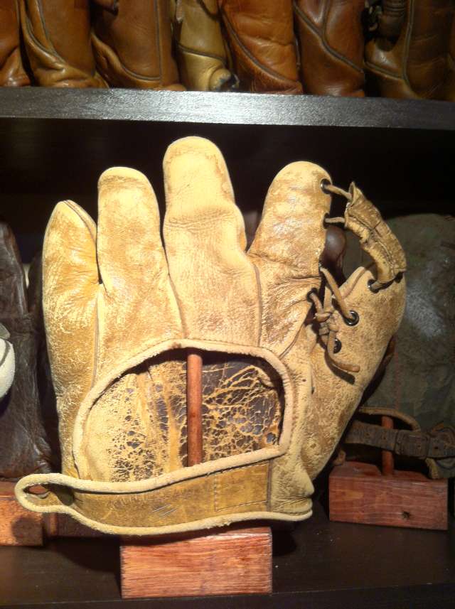 Rawlings Professional Model G450 Back