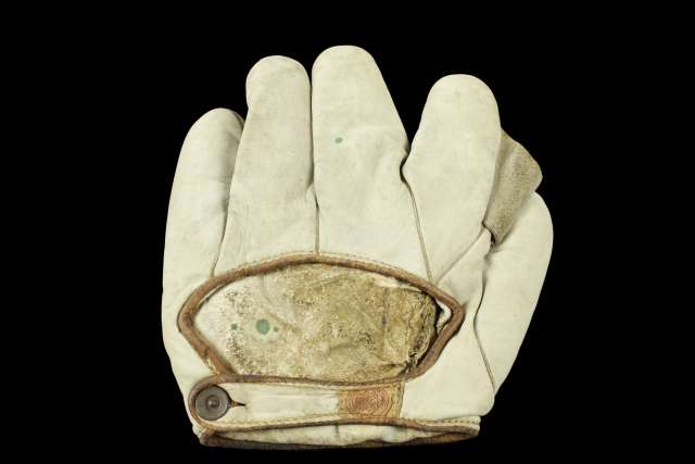 Rawlings White Full Web Back