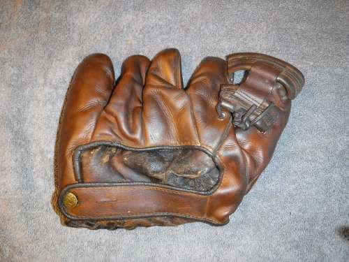 Skeeter Webb Rawlings G375 Back