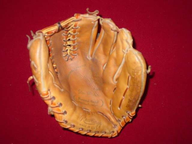 Stan Musial Rawlings TG12 Front