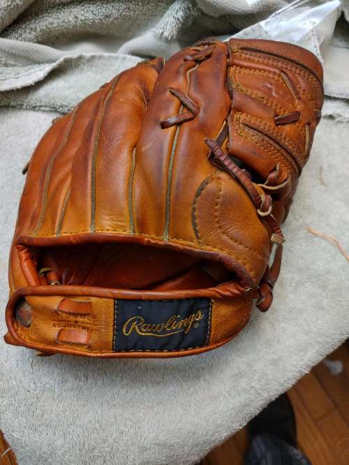 Wally Post Rawlings WP Back