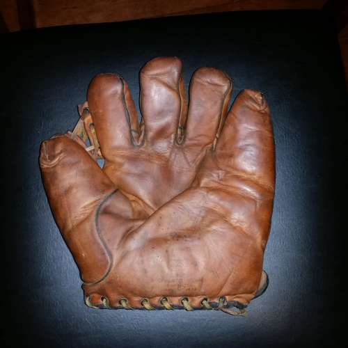 Raywill Grommet Web Front