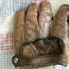 Reach 30's Glove Back