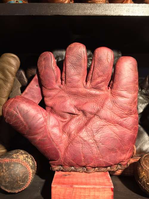 A.J. Reach 1 Inch Web Maroon Front